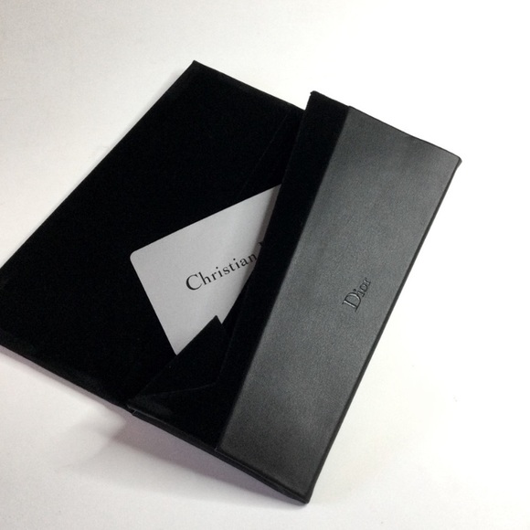 CHRISTIAN DIOR SUNGLASS CASE - Picture 2 of 4